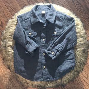 Old Navy Gray Button Down Shirt w/ Pockets. 2T.